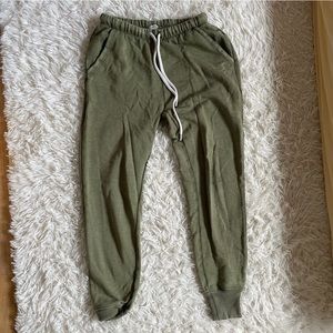 Aerie olive green jogger sweatpants size XXS (oversized fit)
